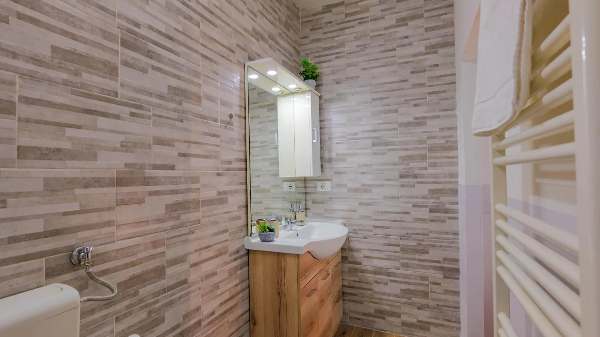 Apartament Loft Lungarno, 2 Steps To Ponte Vecchio, No Ztl Florencja Włochy