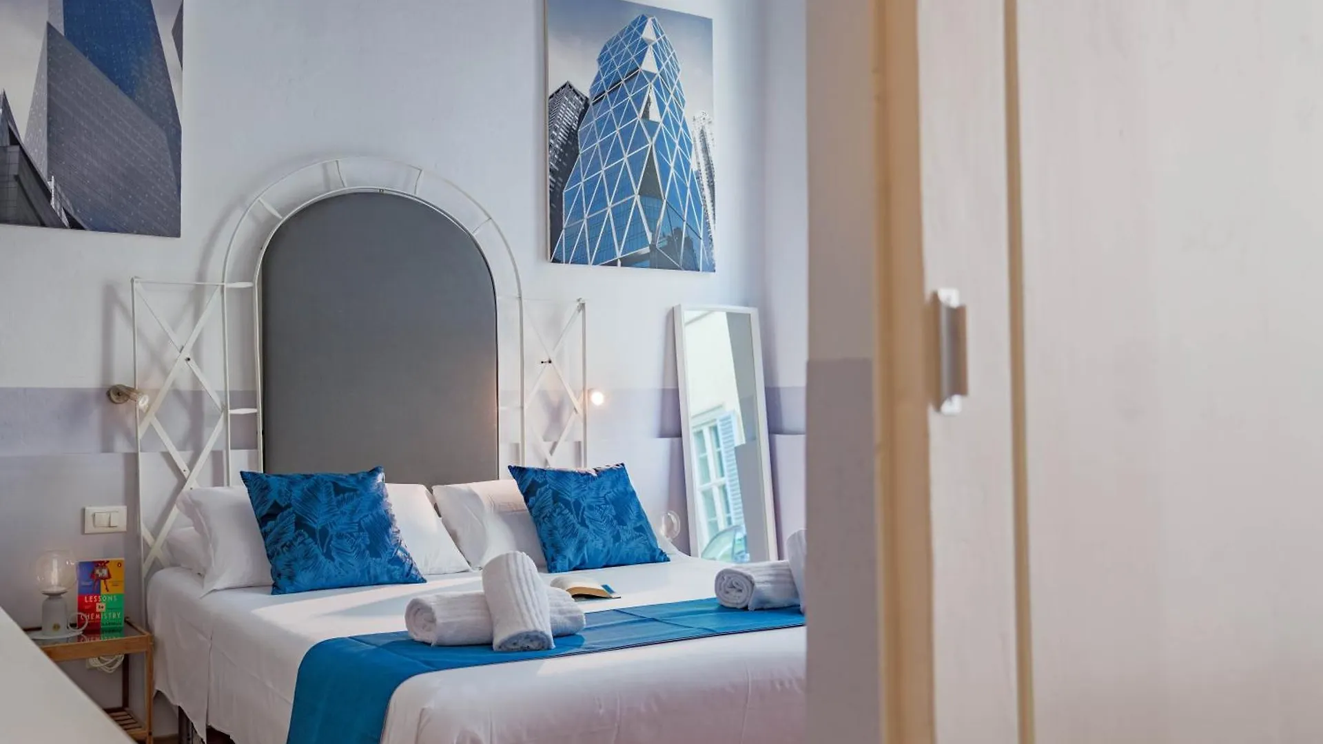 Apartament Loft Lungarno, 2 Steps To Ponte Vecchio, No Ztl Florencja